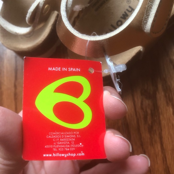 NEW Billowy Heart Sandals 12 - Picture 6 of 9